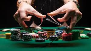 Sic Bo – transparent dice shaker with betting layout Sic Bo dice tumbler and payout schedule